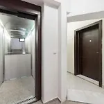 شقة Karavelov Center فارنا