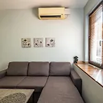 Karavelov Center شقة *