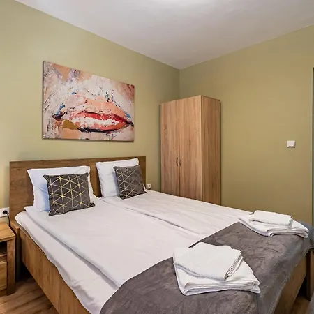 Apartment Karavelov Center *