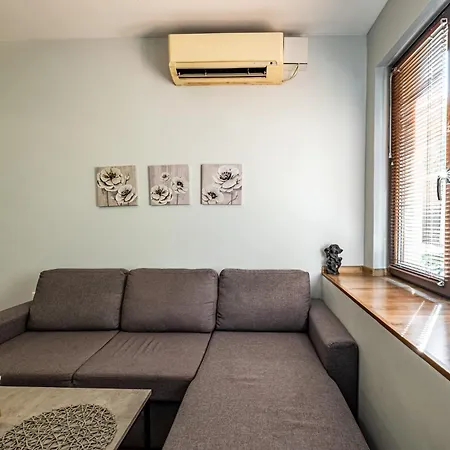 Karavelov Center דירה *