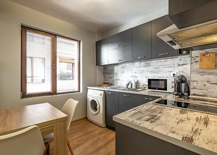 Apartment Karavelov Center